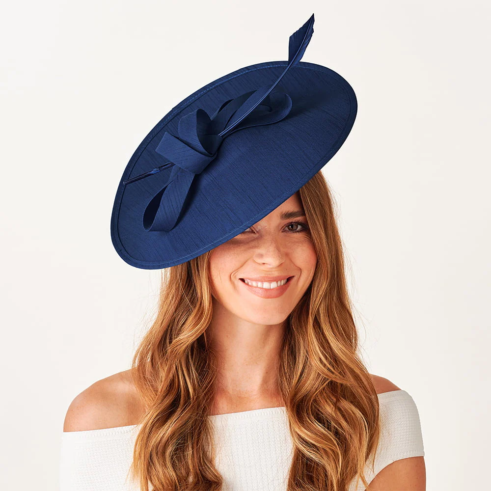 Failsworth Madison Scheiben Fascinator aus Seide - Mitternachtblau
