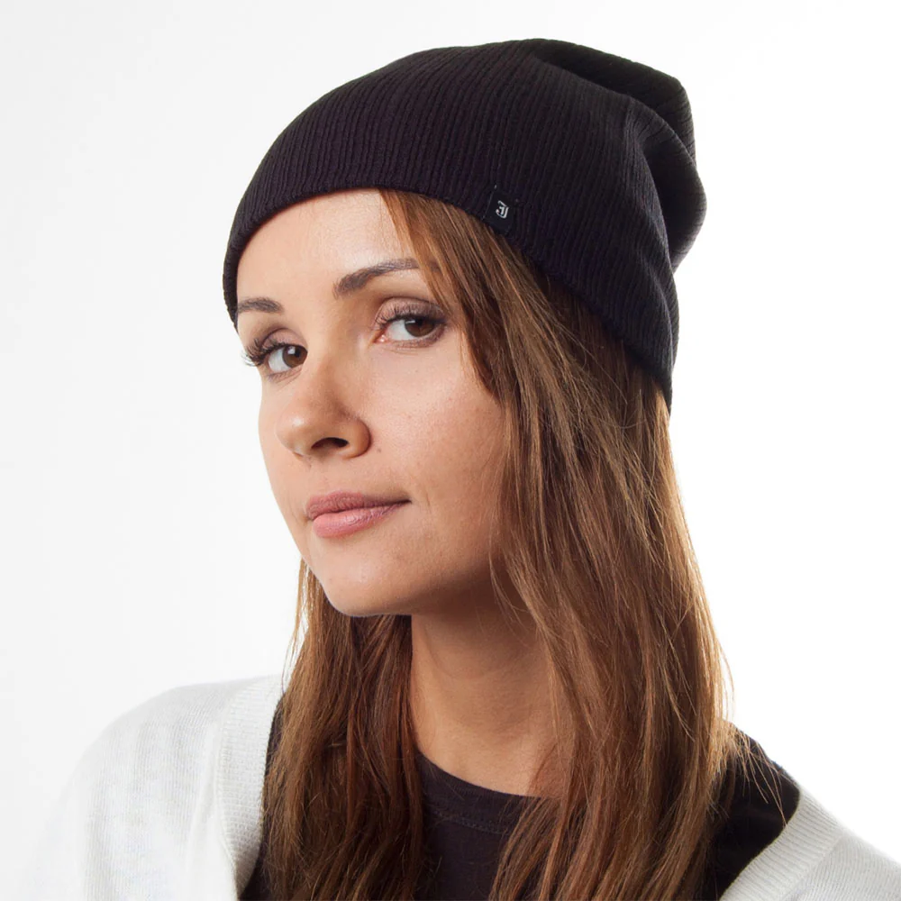 Jaxon & James Oversized Beanie in Rippstrick - Schwarz - Image 4