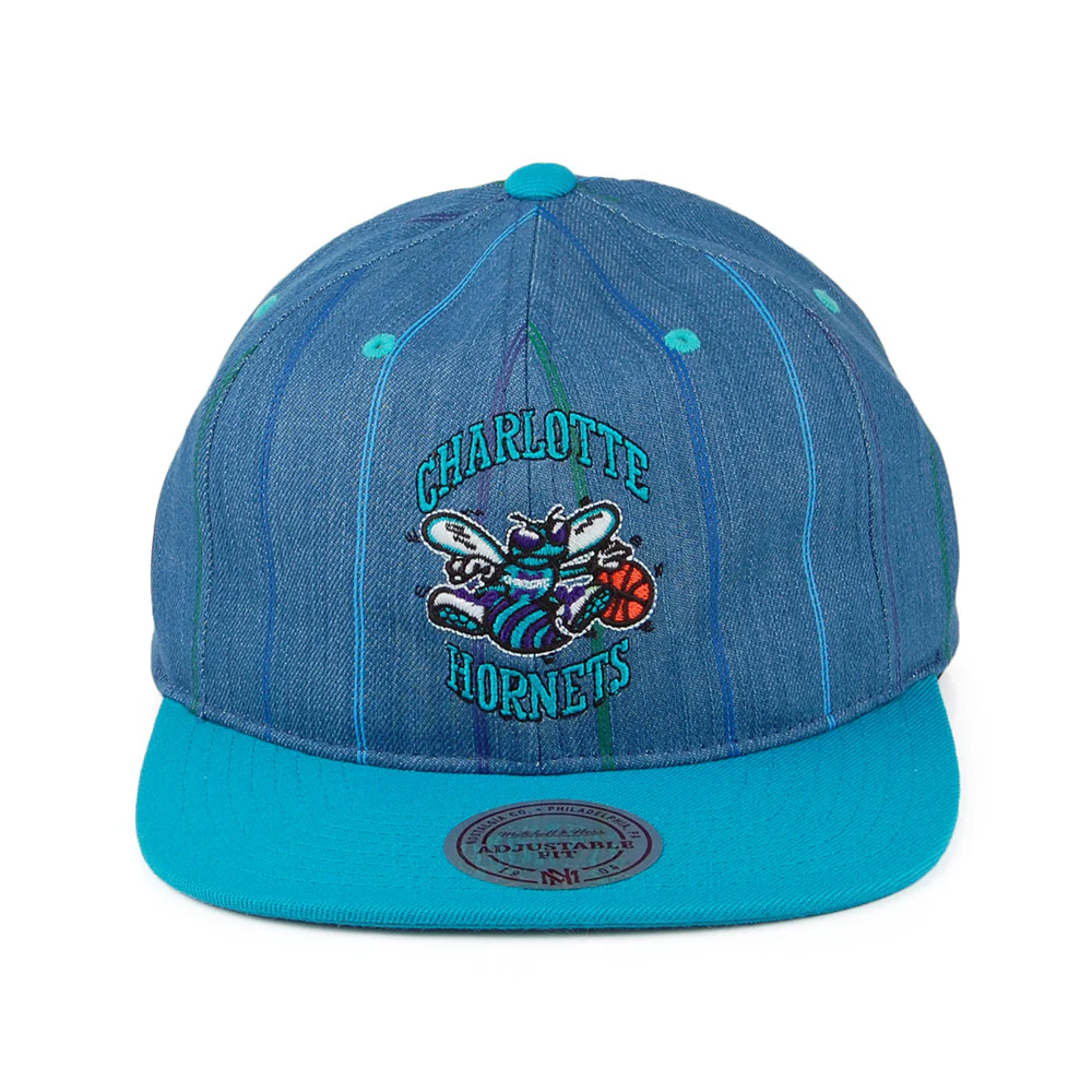 Mitchell & Ness Charlotte Hornets Snapback Cap - Denim Pinstripe - Petrol - Image 2