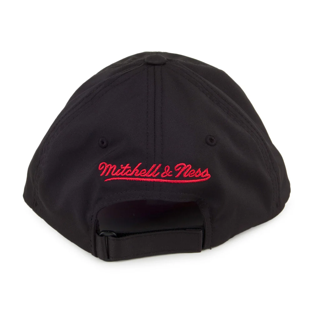 Mitchell & Ness Chicago Bulls Strapback Cap - Light&Dry - Schwarz - Image 3