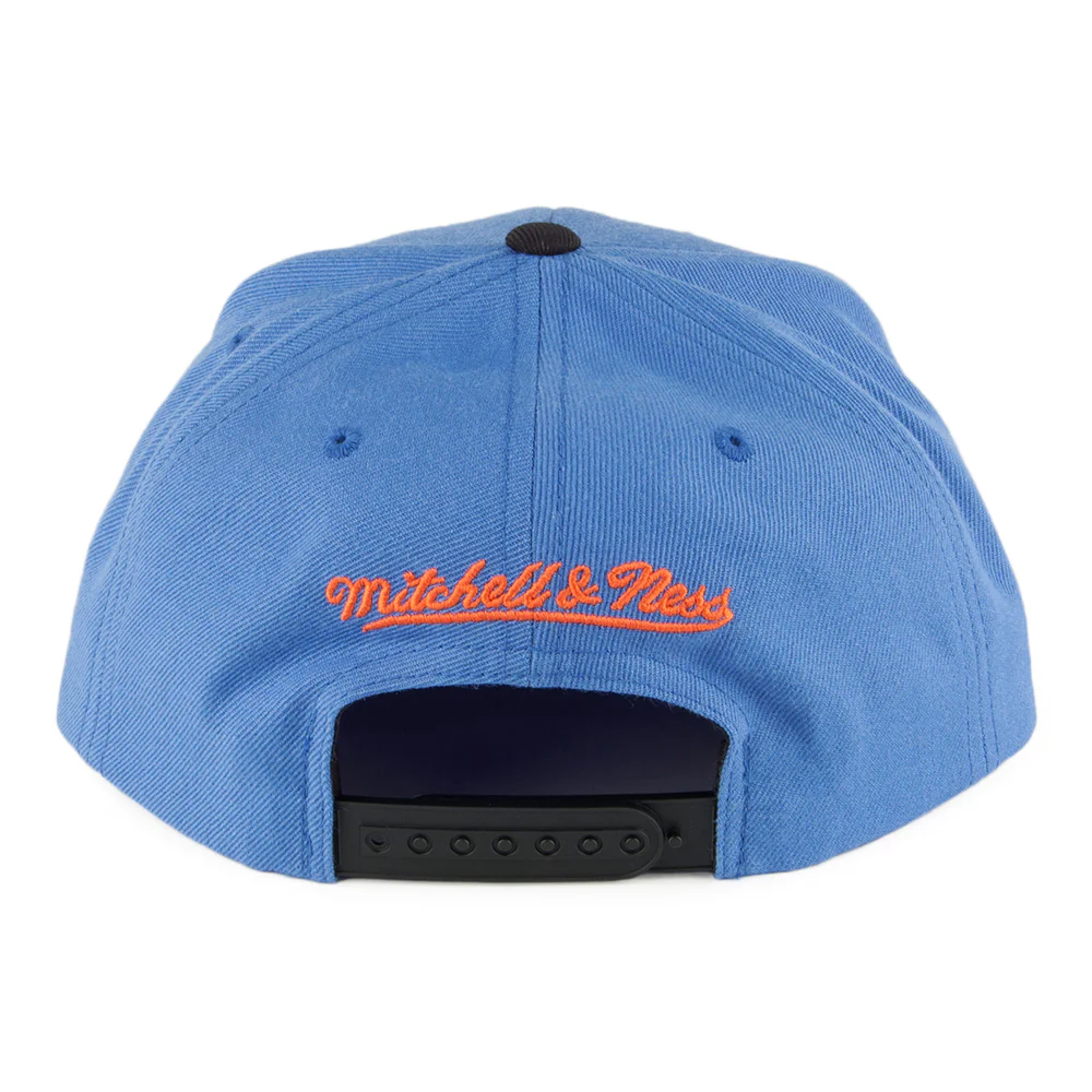 Mitchell & Ness Cleveland Cavaliers Snapback Cap - Blau-Schwarz - Image 3