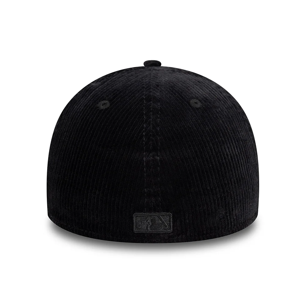 New Era 39THIRTY New York Yankees Baseball Cap - MLB Cord II - Schwarz auf Schwarz - Image 4