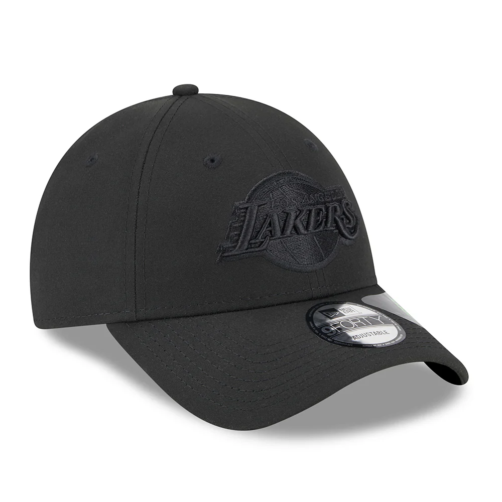 New Era 9FORTY L.A. Lakers Baseball Cap - NBA Repreve Outline - Schwarz auf Schwarz - Image 3