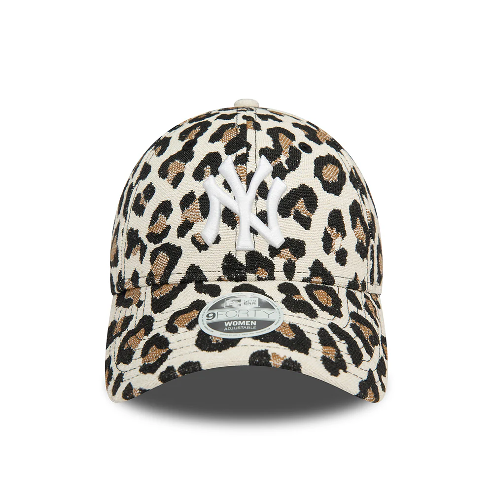 New Era 9FORTY New York Yankees Baseball Cap - MLB AOP Leopard - Beige - Image 2