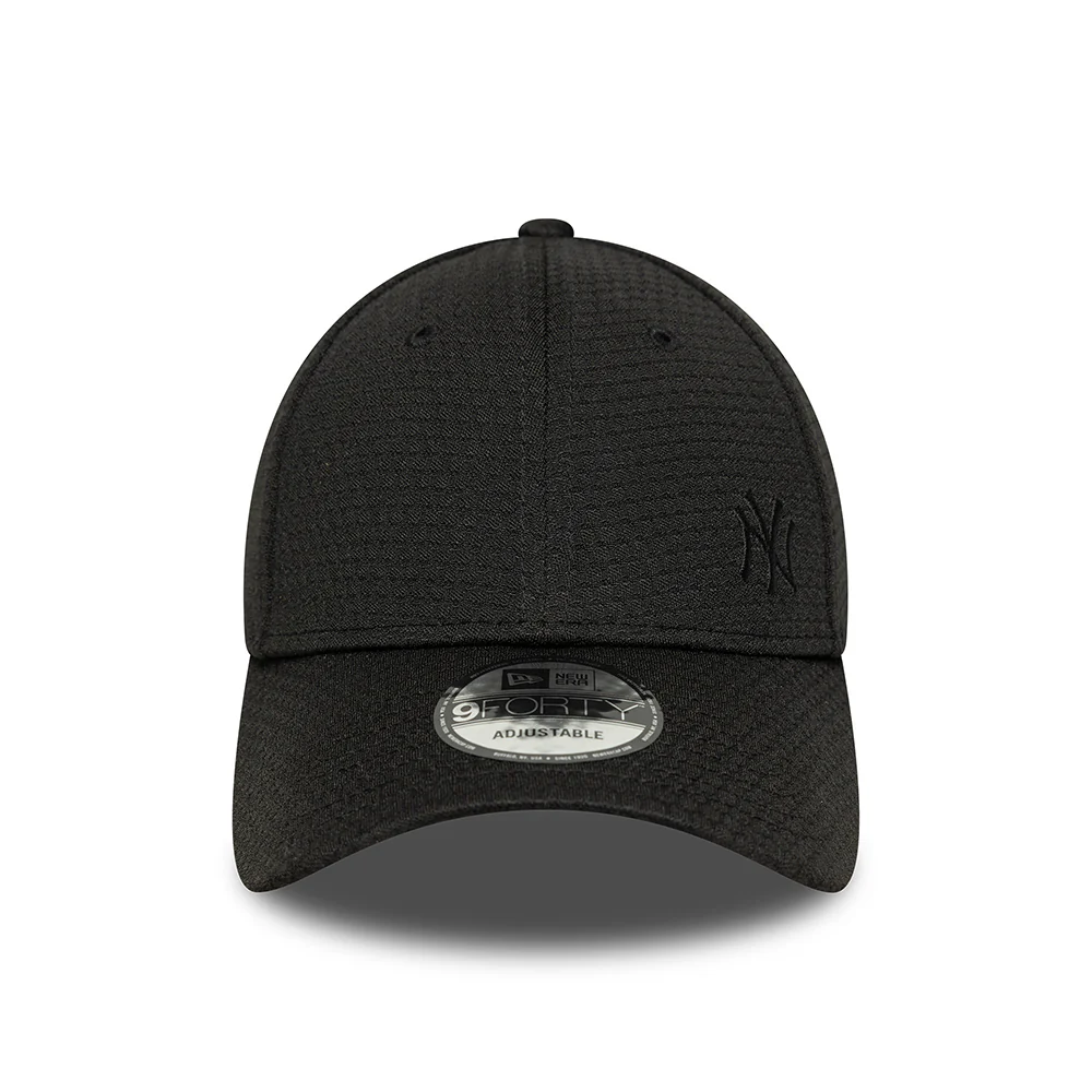 New Era 9FORTY New York Yankees Baseball Cap - MLB Flawless Mesh - Schwarz auf Schwarz - Image 2