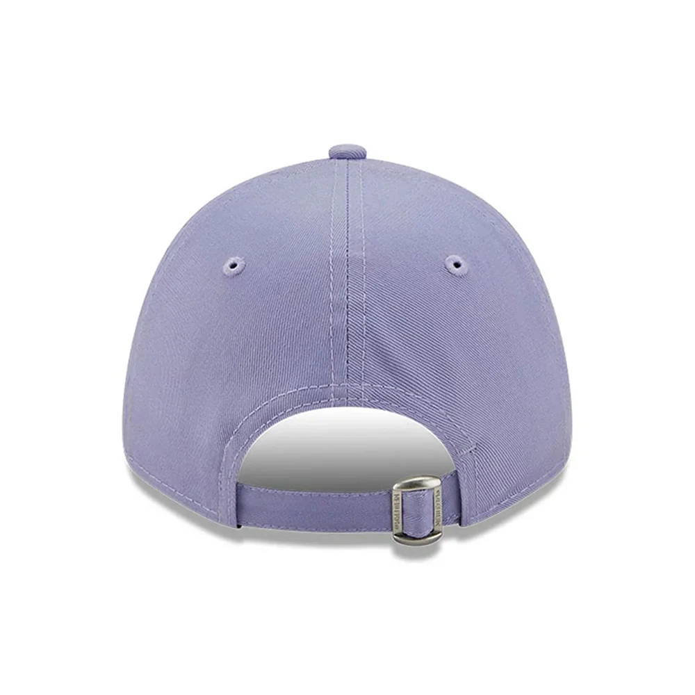 New Era Damen 9FORTY New York Yankees Baseball Cap - MLB League Essential - Lavendel-Weiß - Image 3