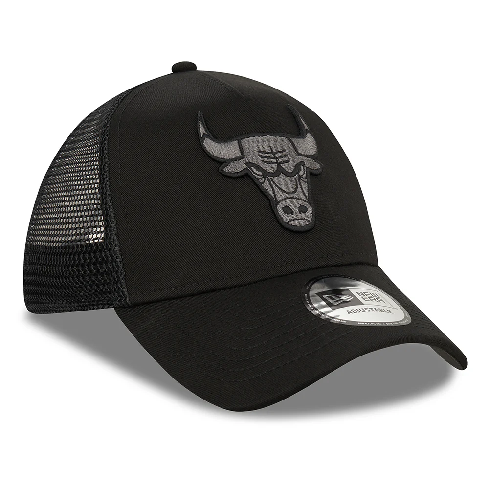 New Era Unisex 9FORTY A-Frame Chicago Bulls Trucker Cap - NBA Black on Black Logo - Schwarz - Image 3