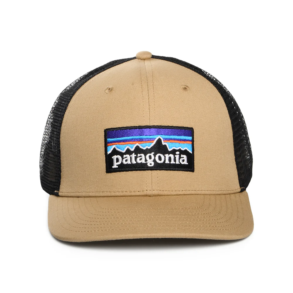Patagonia P-6 Logo Trucker Cap aus organischer Baumwolle - Hellbraun-Schwarz - Image 2