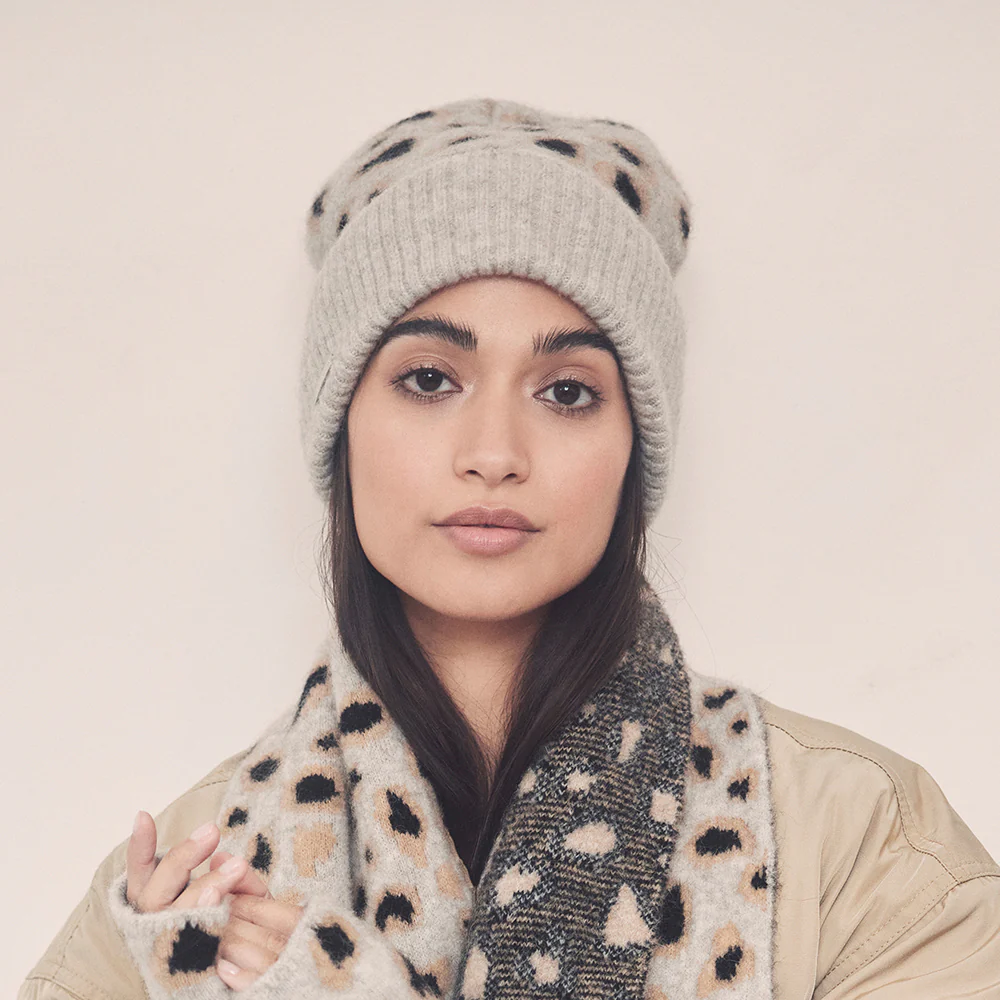 Seeberger Cuffed Beanie Mütze Leopard - Rauchgrau-Schwarz