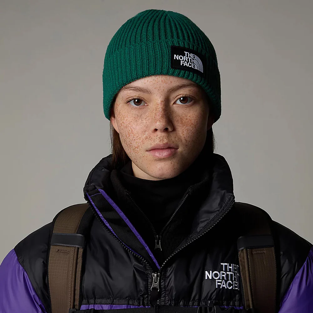 The North Face TNF Logo Box Cuffed Fisherman Beanie Mütze - Immergrün - Image 3