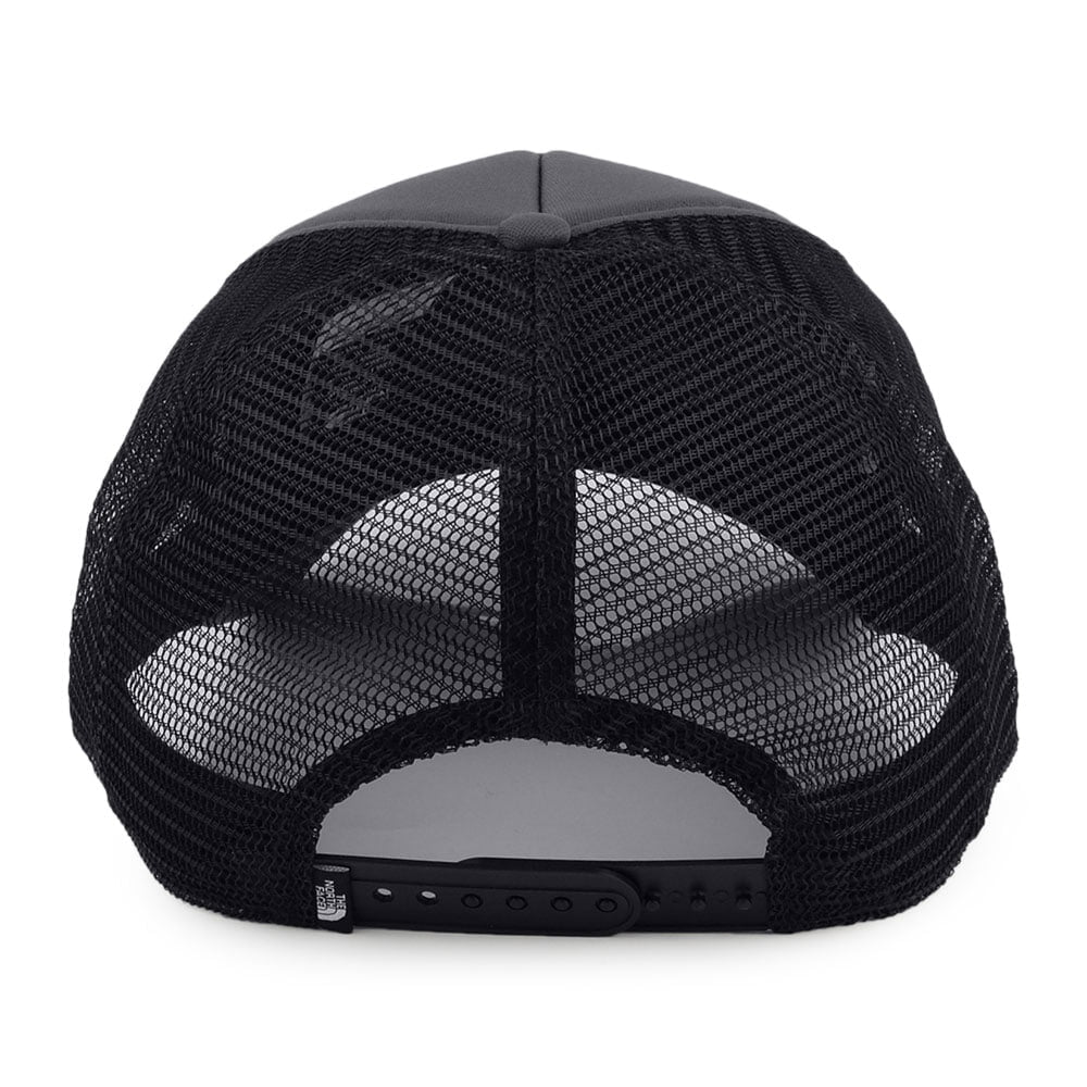 The North Face TNF Logo Deep Fit Trucker Cap - Grau-Schwarz - Image 3