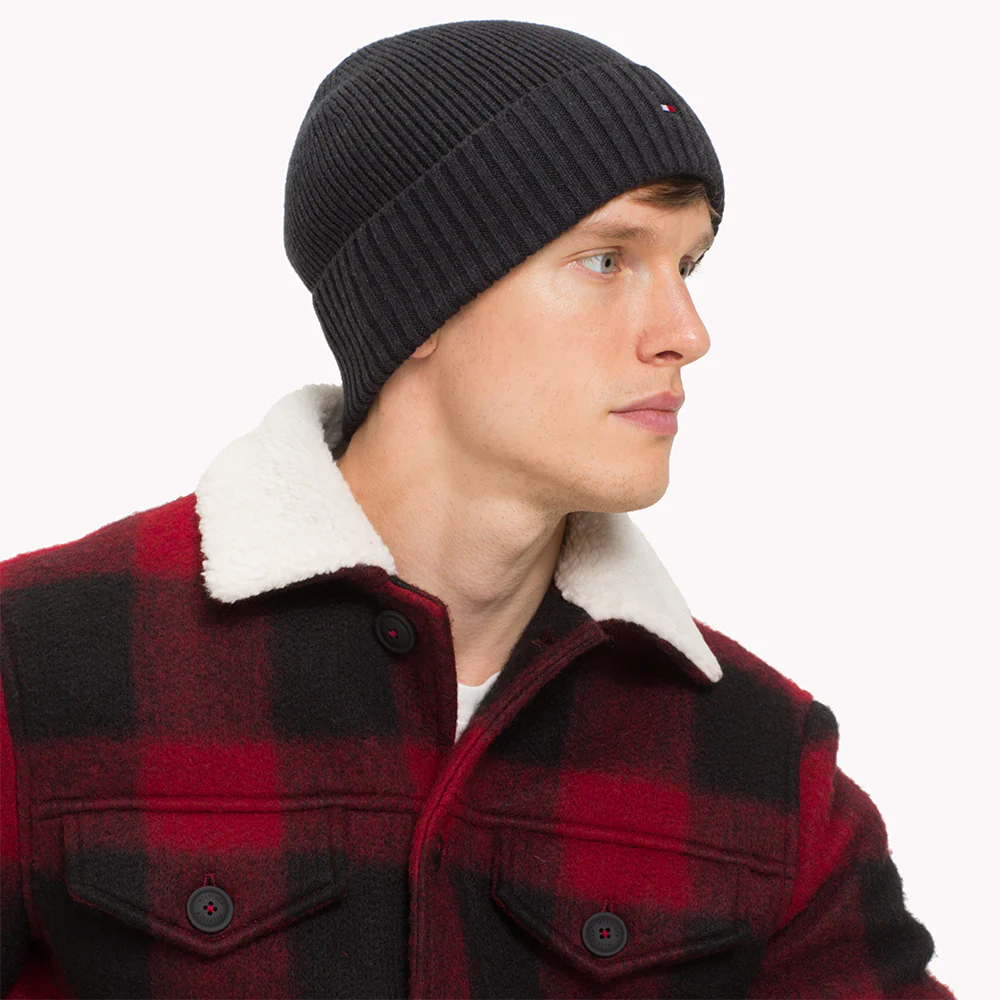 Tommy Hilfiger Pima Essential Flag Beanie Mütze aus Baumwoll-Kaschmir - Schwarz - Image 3