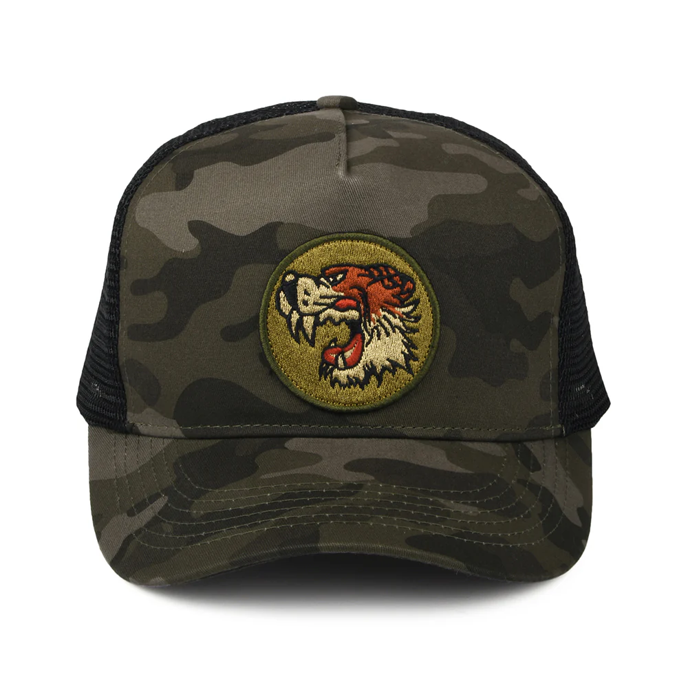 Triumph Motorcycles Chuck Trucker Cap - Tarnfarben-Schwarz - Image 2